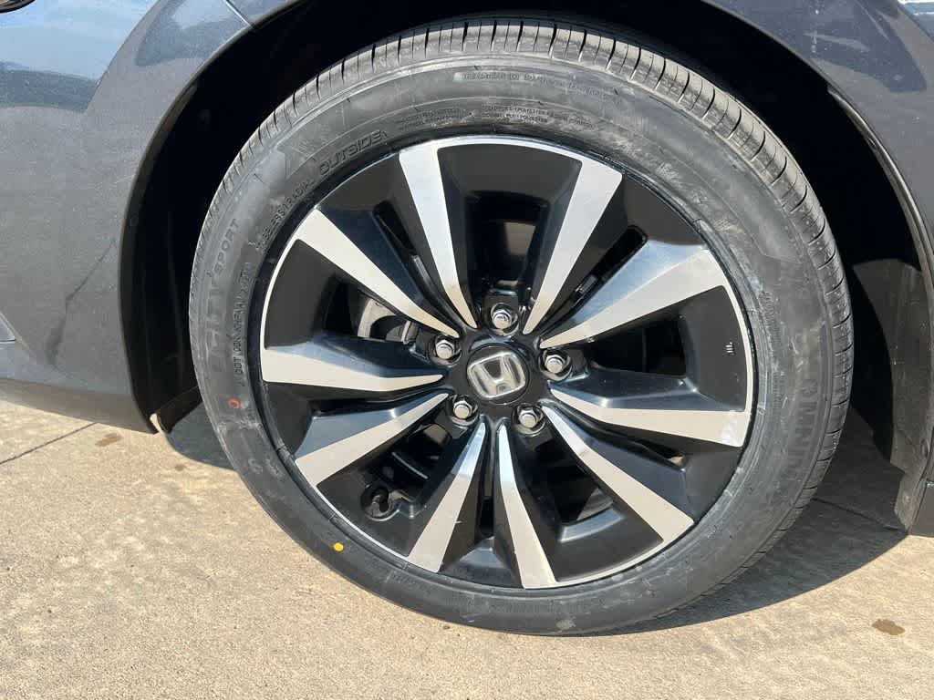 Thumbnail: 2022 Honda Civic - 10