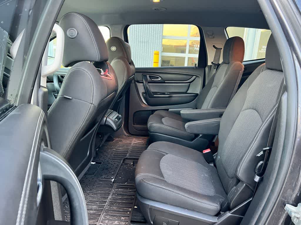 Thumbnail: 2016 Chevrolet Traverse - 13