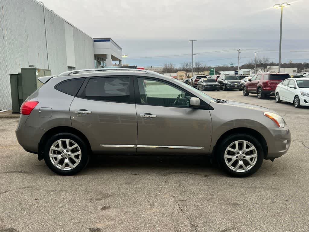 Thumbnail: 2011 Nissan Rogue - 7