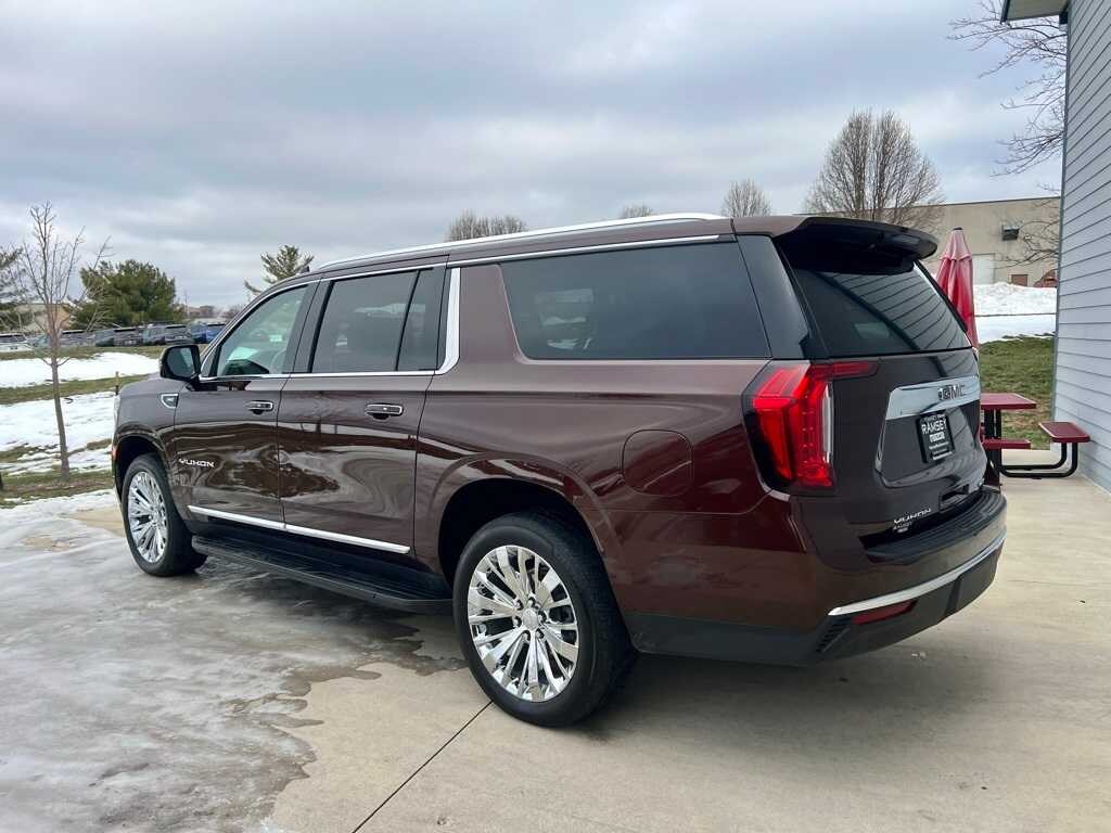 Used 2022 GMC Yukon XL SLT SUV