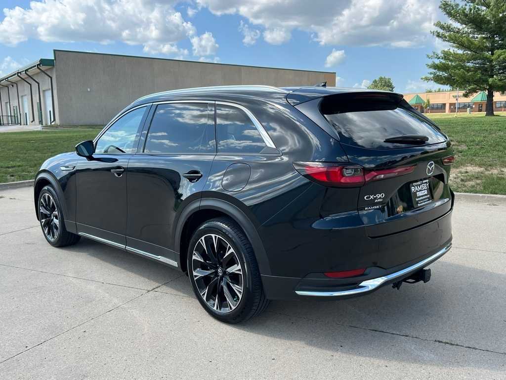 Thumbnail: 2024 Mazda CX-90 - 4