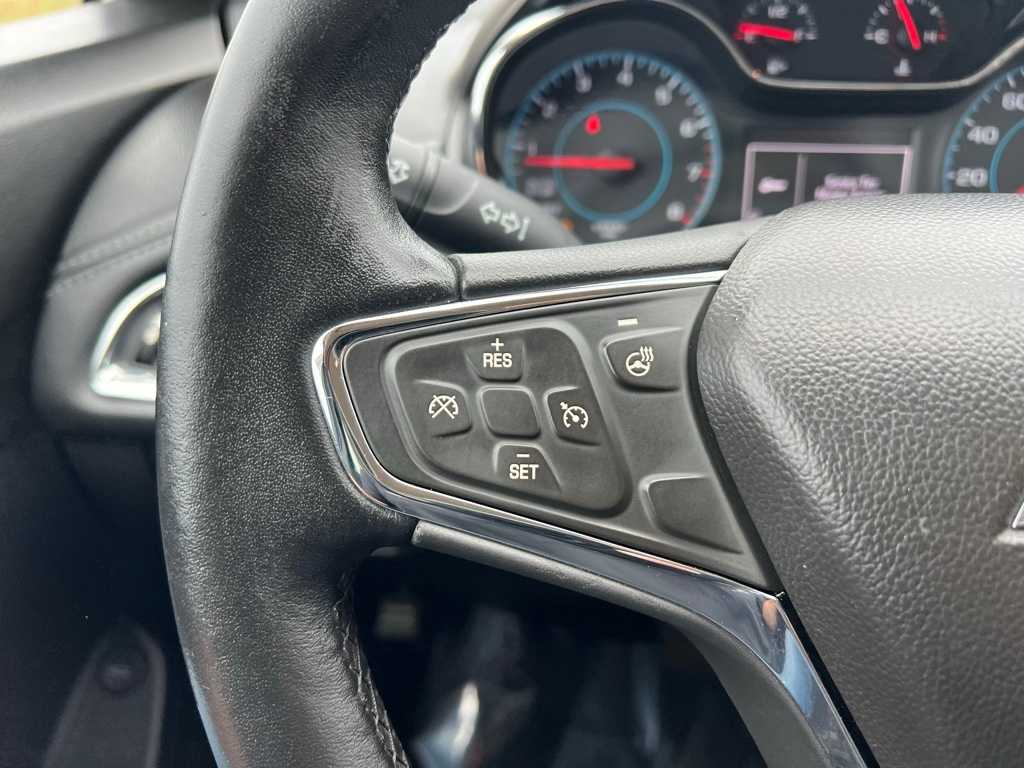 Thumbnail: 2016 Chevrolet Cruze - 22