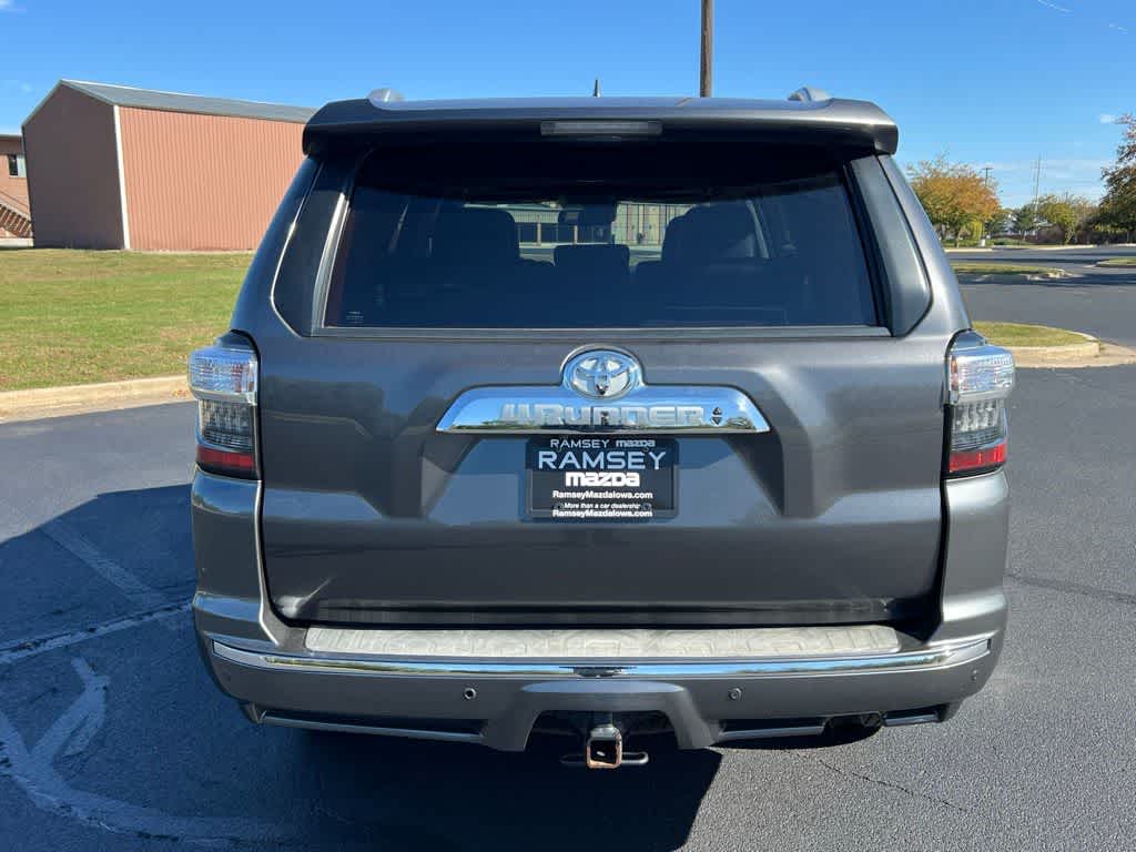 Thumbnail: 2020 Toyota 4Runner - 6