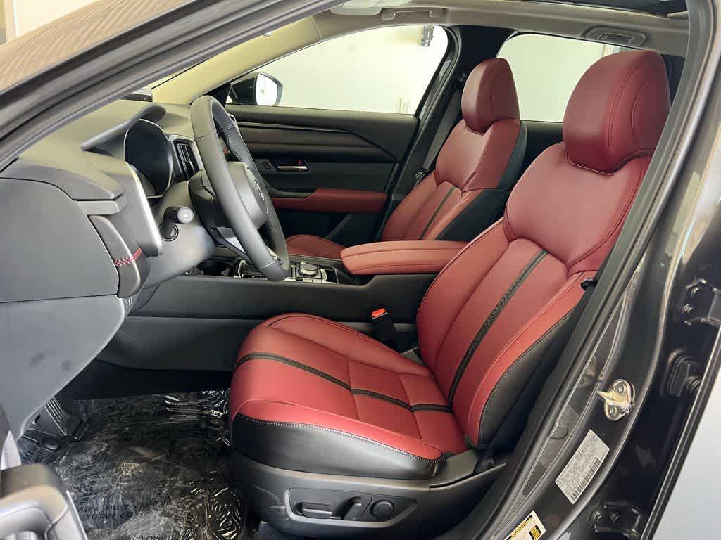 Thumbnail: 2025 Mazda CX-50 - 12