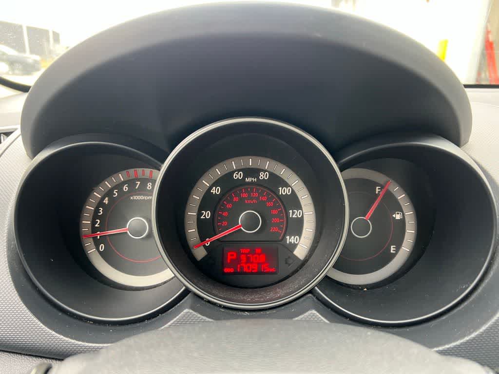 Thumbnail: 2010 Kia Forte - 31