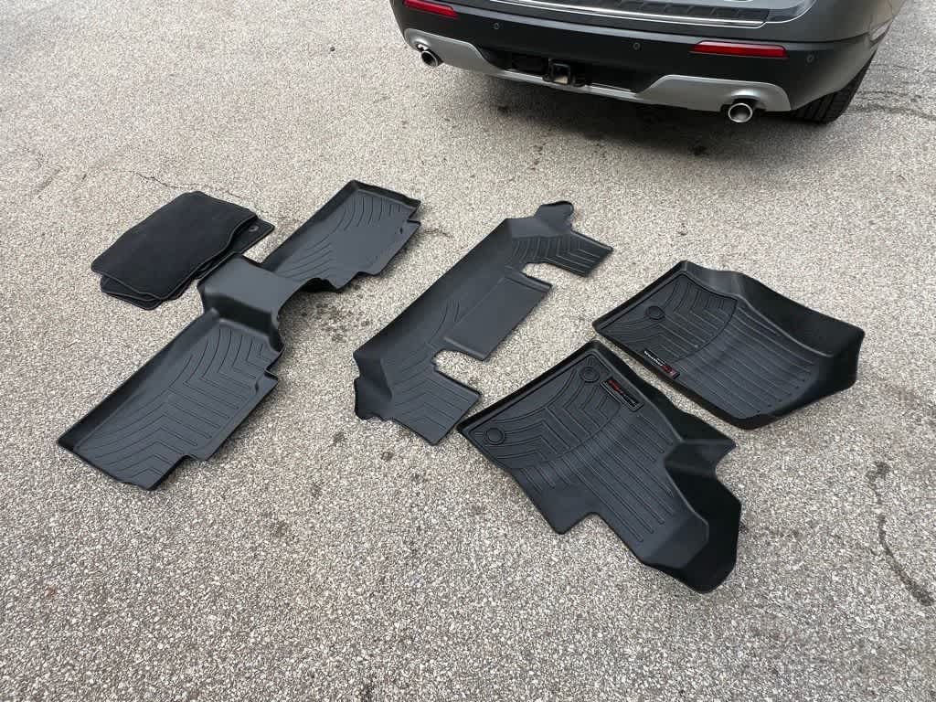 Thumbnail: 2021 Ford Explorer - 21