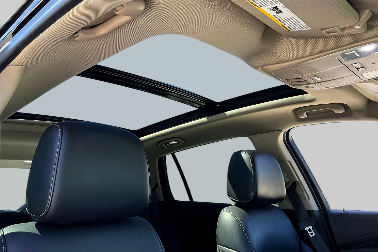 Thumbnail: 2017 Buick Envision - 17