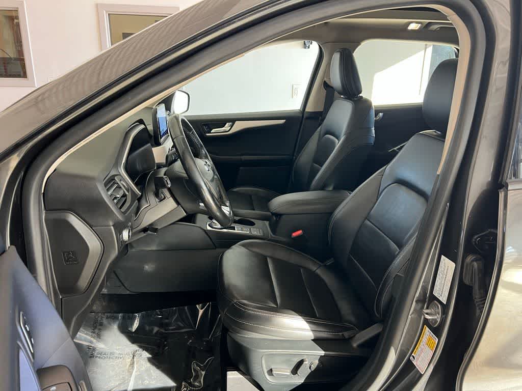 Thumbnail: 2020 Ford Escape - 13