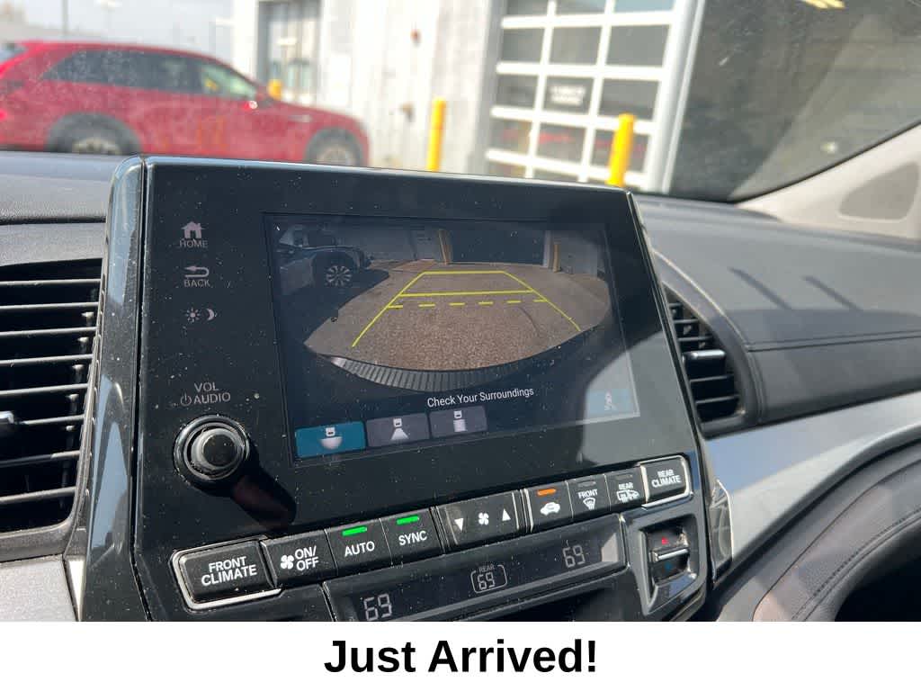 Thumbnail: 2019 Honda Odyssey - 19