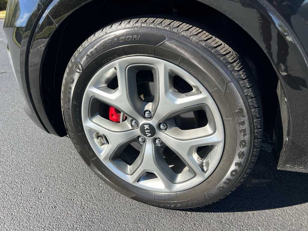 Thumbnail: 2019 Kia Sorento - 10