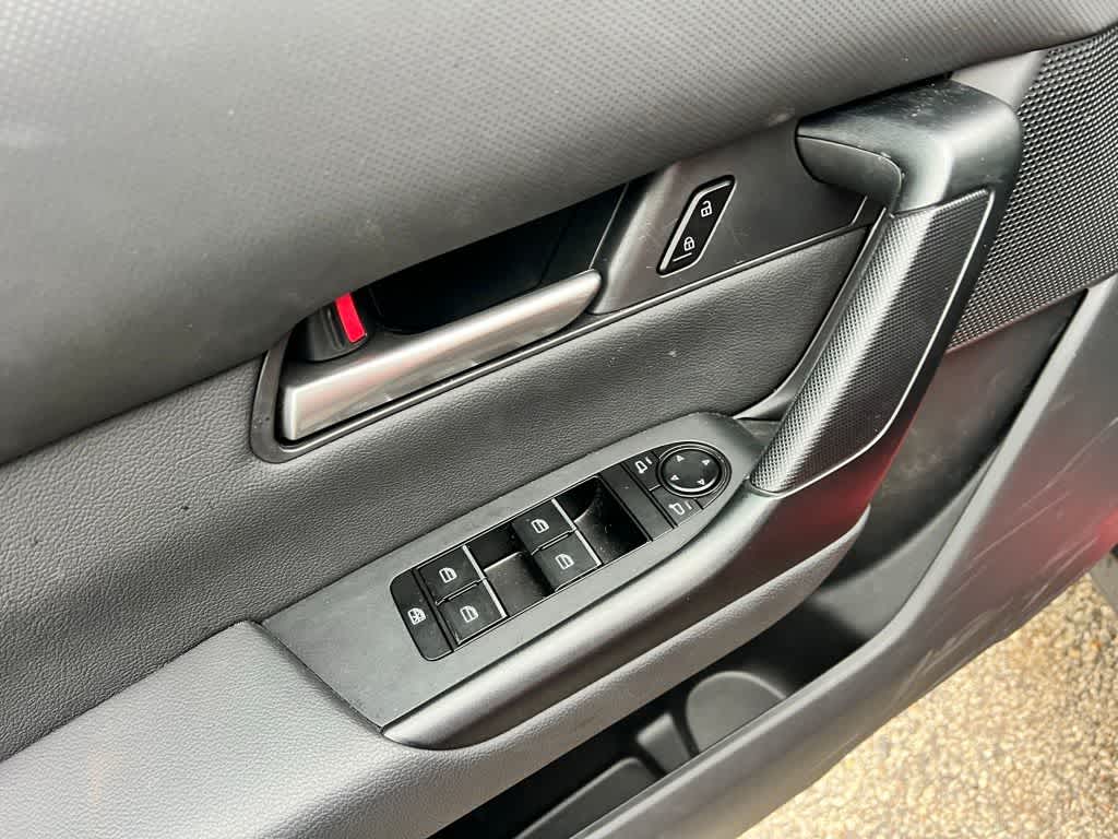 Thumbnail: 2025 Mazda CX-50 - 12