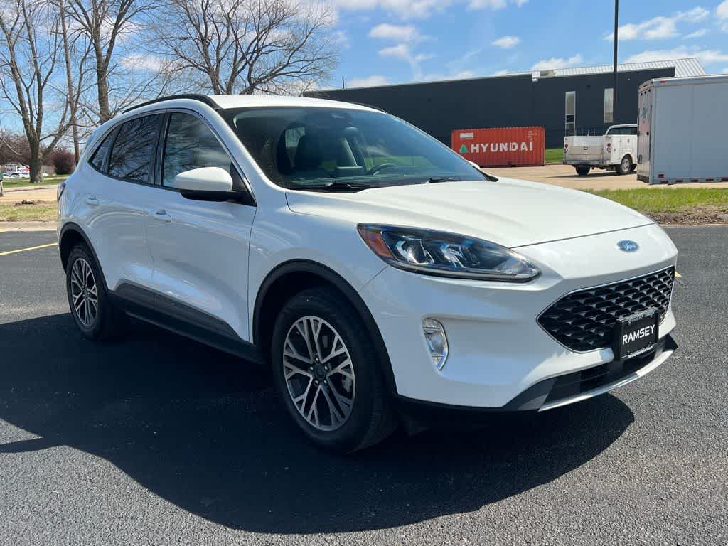 Thumbnail: 2020 Ford Escape - 8