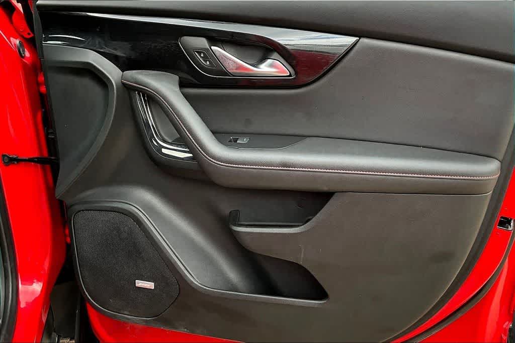 Thumbnail: 2022 Chevrolet Blazer - 18