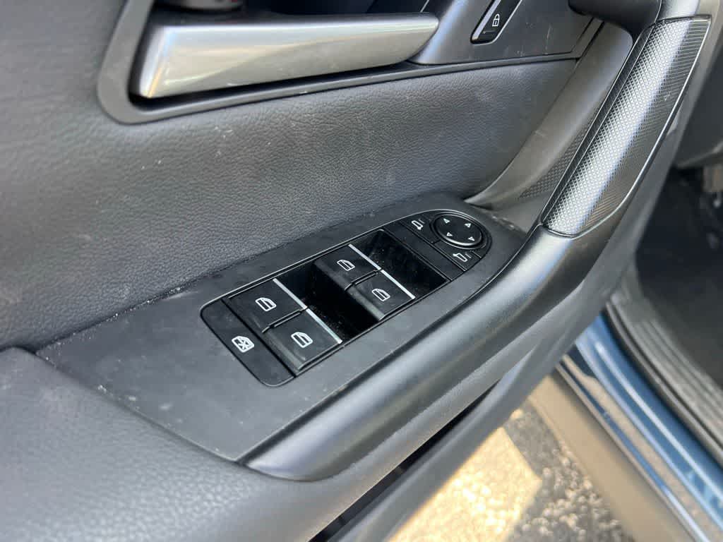 Thumbnail: 2025 Mazda CX-50 - 13