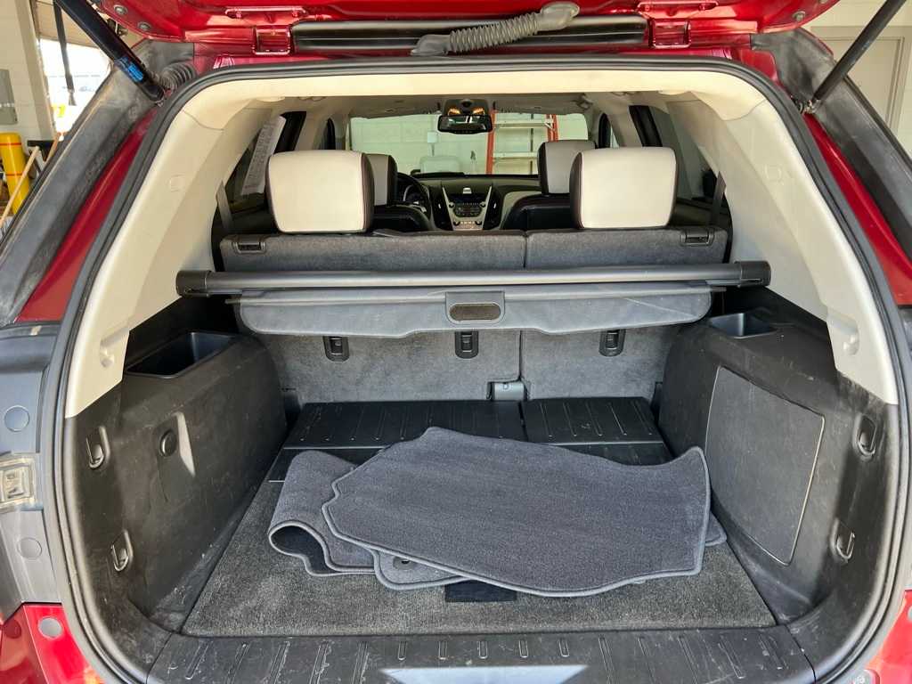 Thumbnail: 2011 Chevrolet Equinox - 19