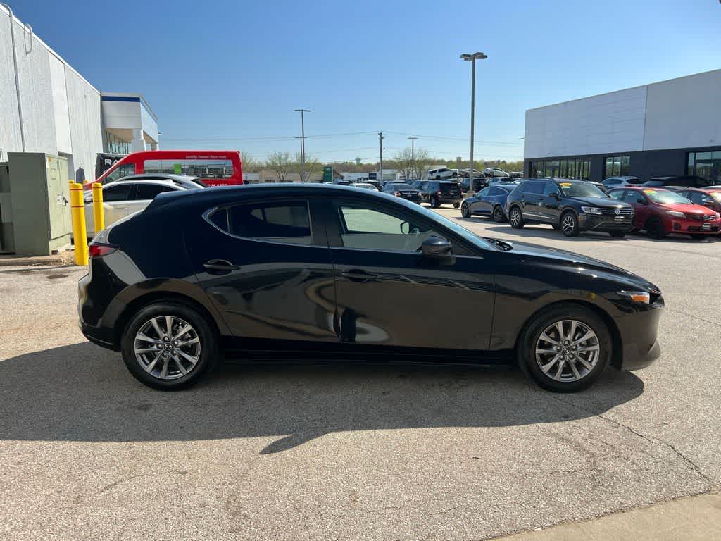 Thumbnail: 2021 Mazda Mazda3 - 7