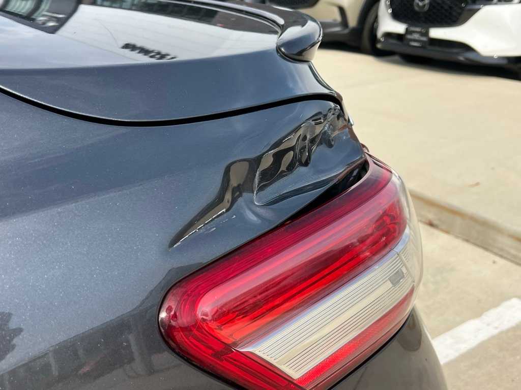 Thumbnail: 2011 Toyota Camry - 32