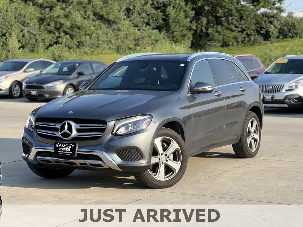 2017 Mercedes-Benz GLC 300 -
                  Urbandale, IA