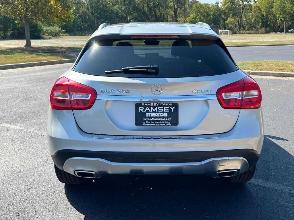 Thumbnail: 2018 Mercedes-Benz GLA - 5