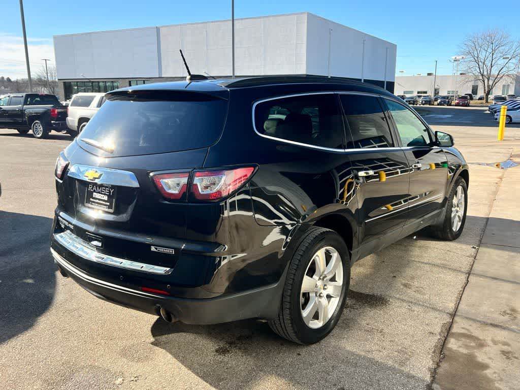 Thumbnail: 2017 Chevrolet Traverse - 6