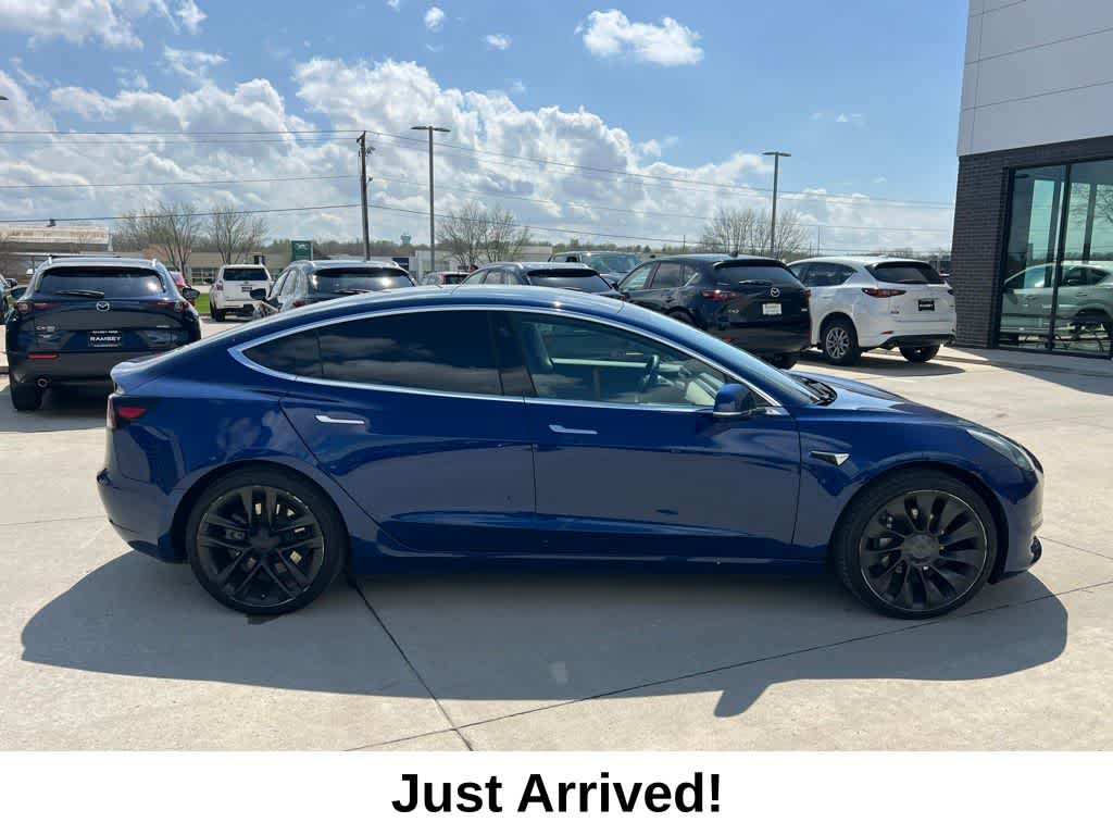 Thumbnail: 2019 Tesla Model 3 - 7