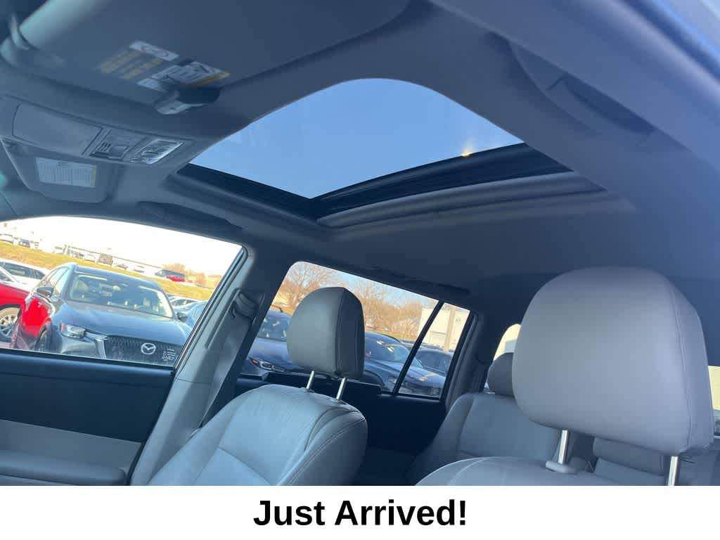 Thumbnail: 2009 Toyota Highlander - 6