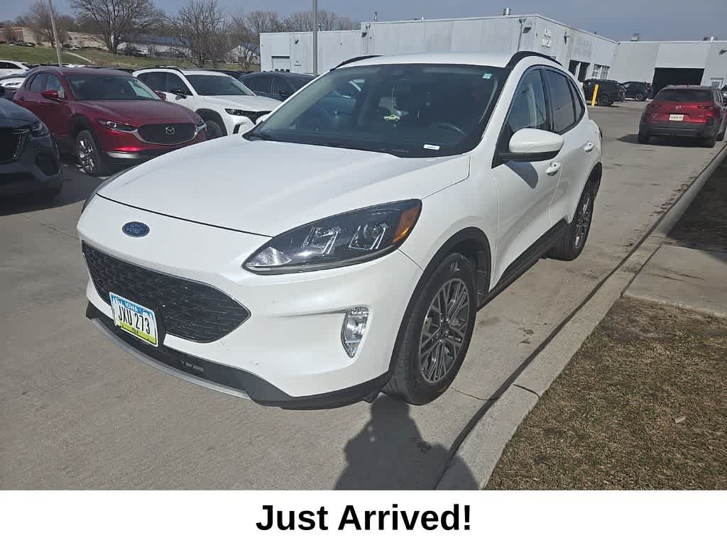 Thumbnail: 2020 Ford Escape - 4