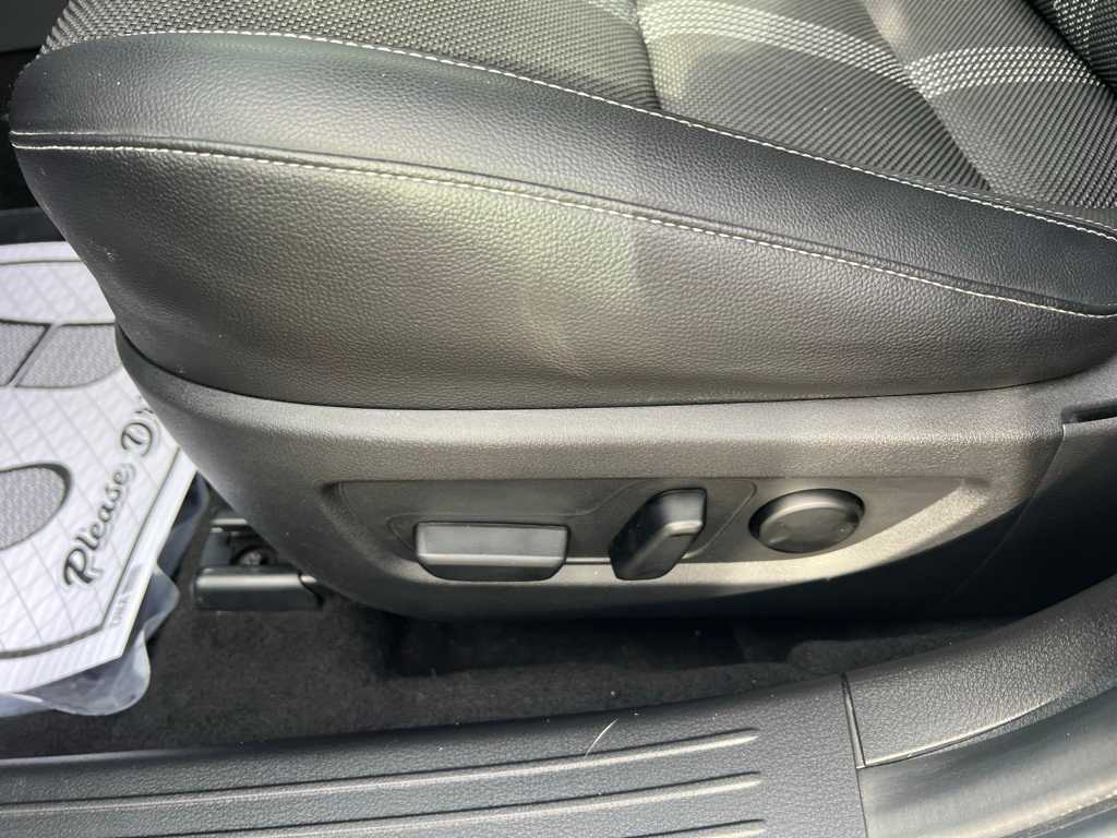 Thumbnail: 2023 Mazda CX-50 - 14