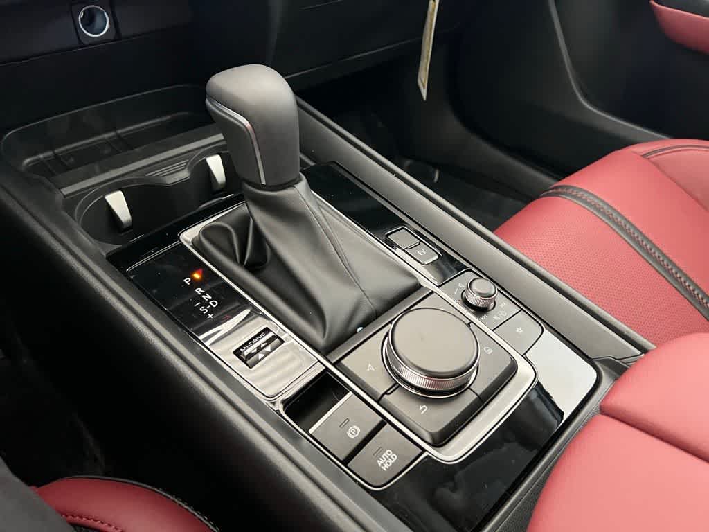 Thumbnail: 2025 Mazda CX-50 - 26