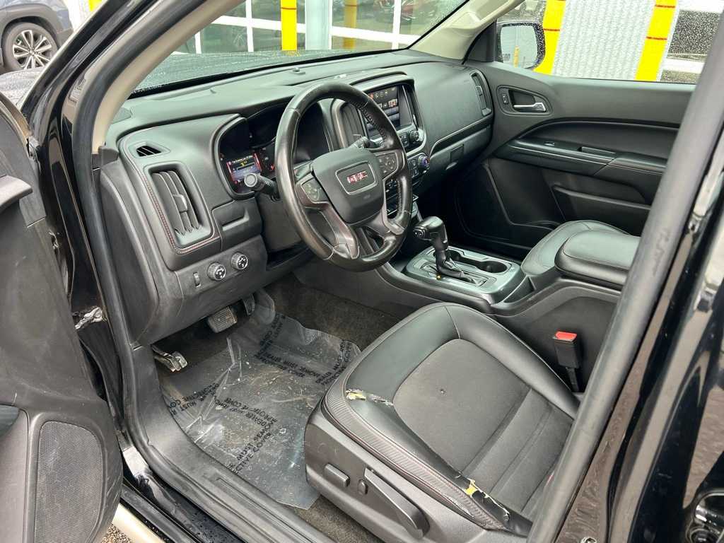 2016 GMC Canyon SLE 13