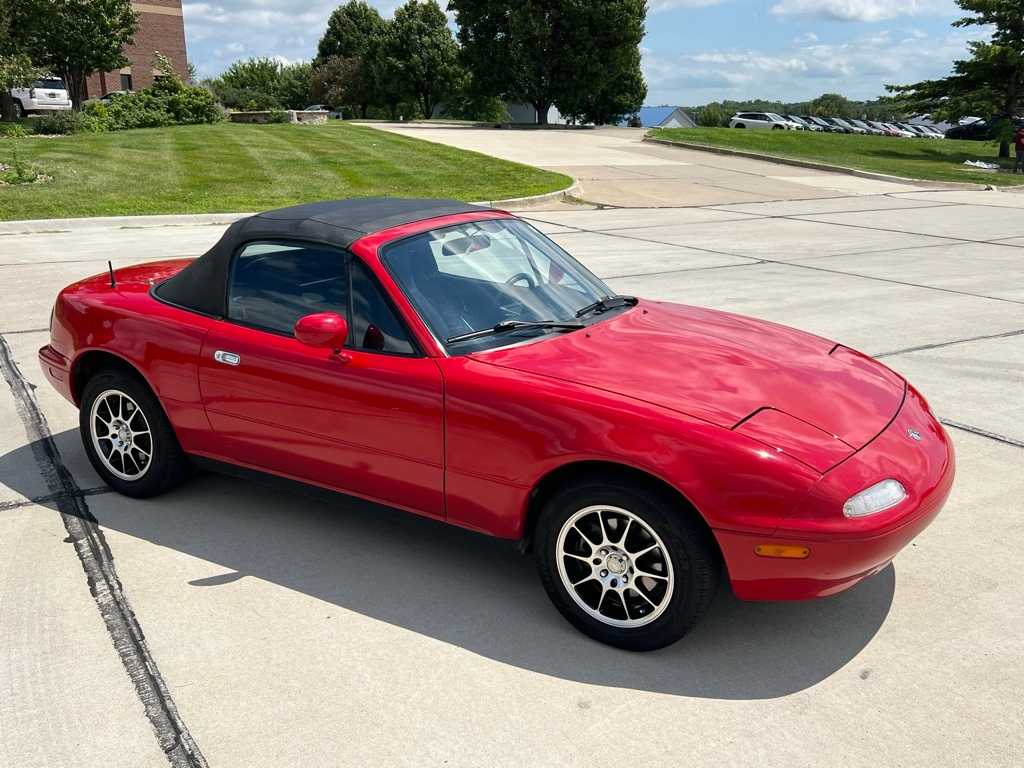 Thumbnail: 1995 Mazda MX-5 Miata - 49