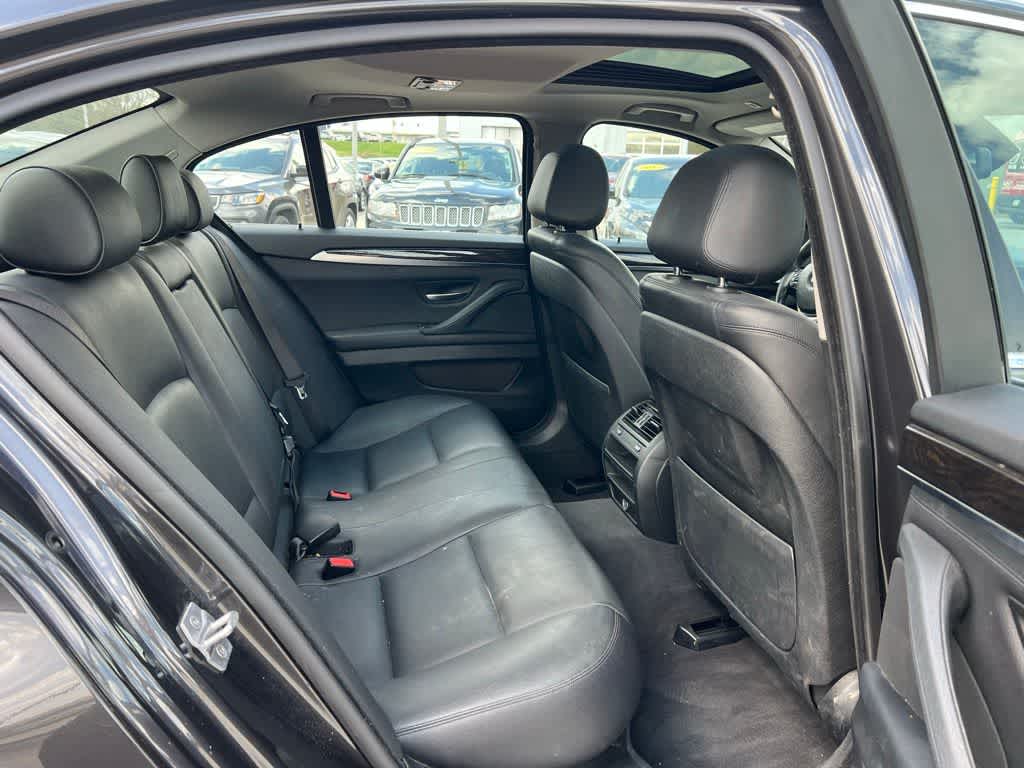 Thumbnail: 2016 BMW 5 Series - 22