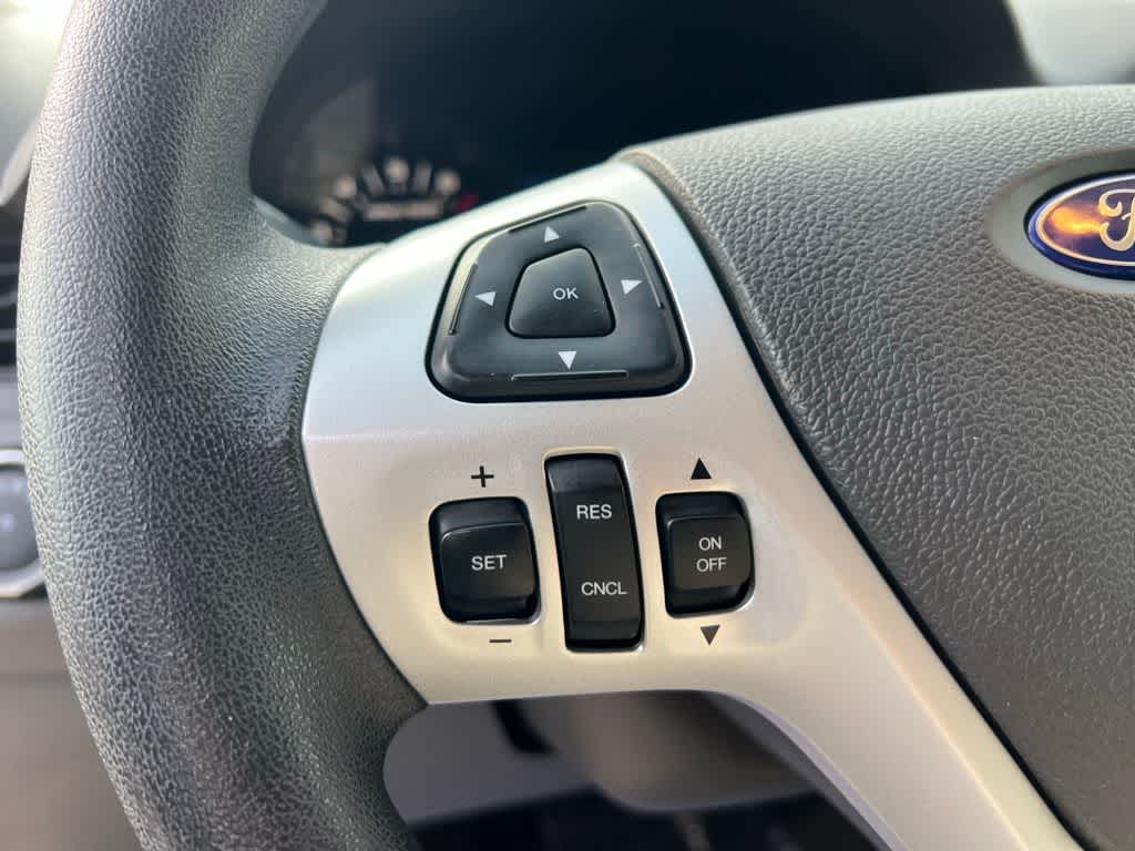 Thumbnail: 2013 Ford Edge - 31