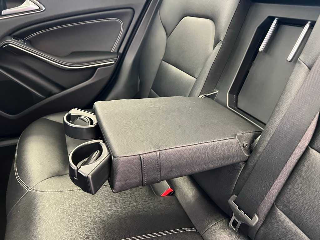 Thumbnail: 2018 Mercedes-Benz GLA - 19