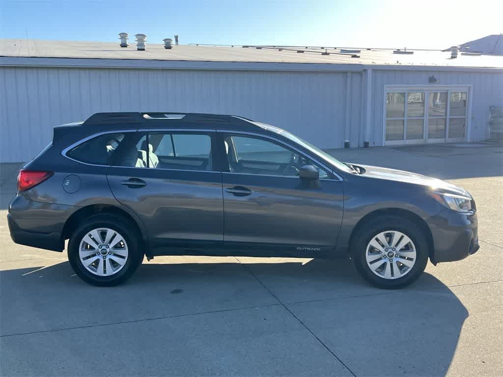 2018 Subaru Outback 2.5i 7