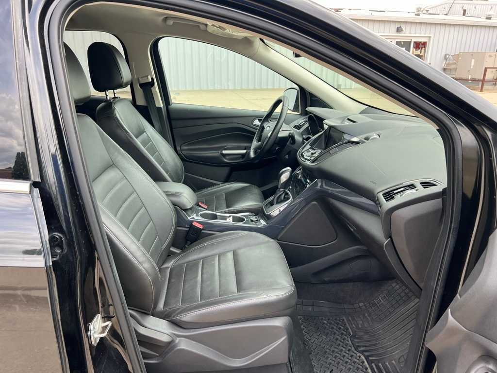 Thumbnail: 2014 Ford Escape - 16