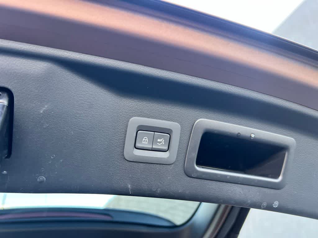 Thumbnail: 2025 Mazda CX-70 - 23