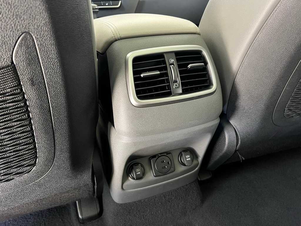 Thumbnail: 2019 Kia Sorento - 20