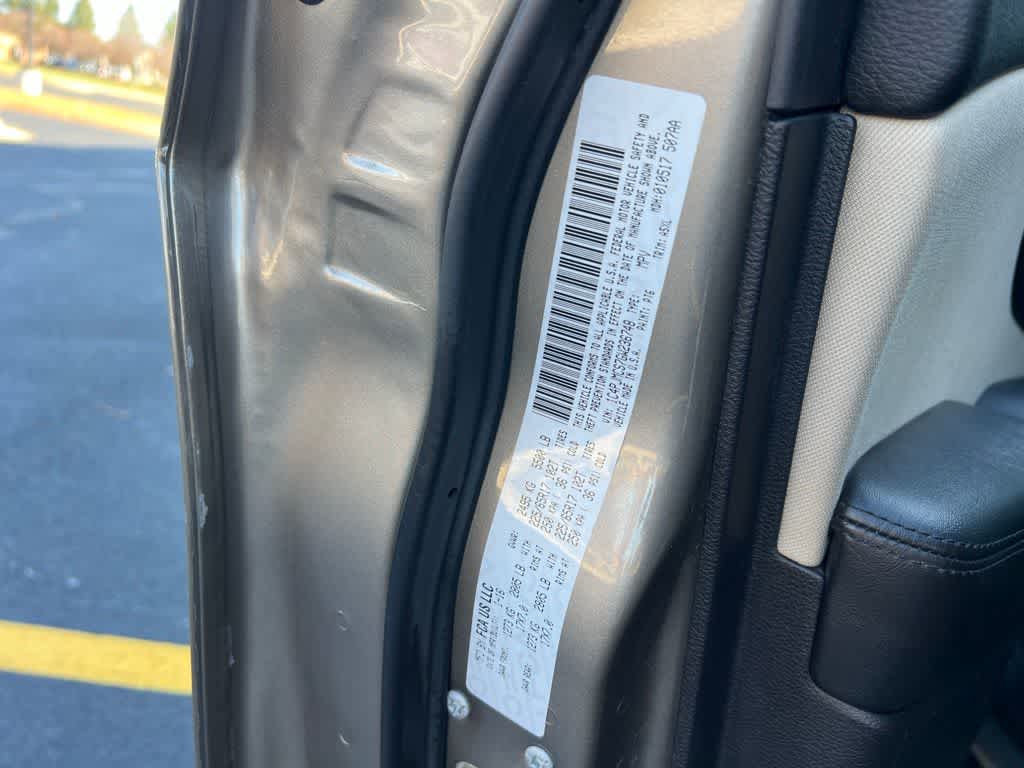 Thumbnail: 2016 Jeep Cherokee - 40