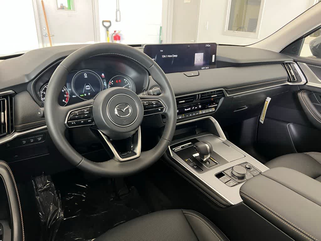 Thumbnail: 2025 Mazda CX-90 - 24