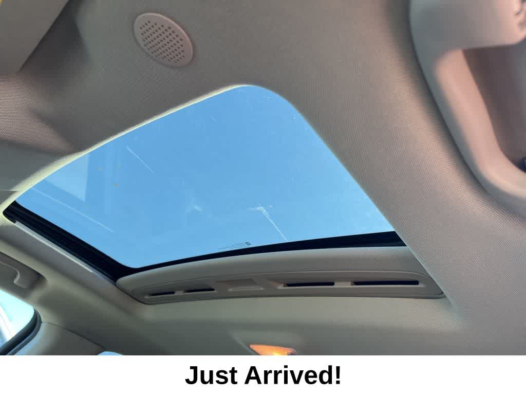 Thumbnail: 2013 Buick Encore - 6