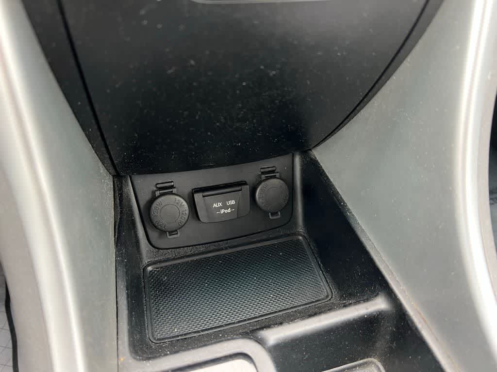 Thumbnail: 2011 Hyundai Sonata - 29