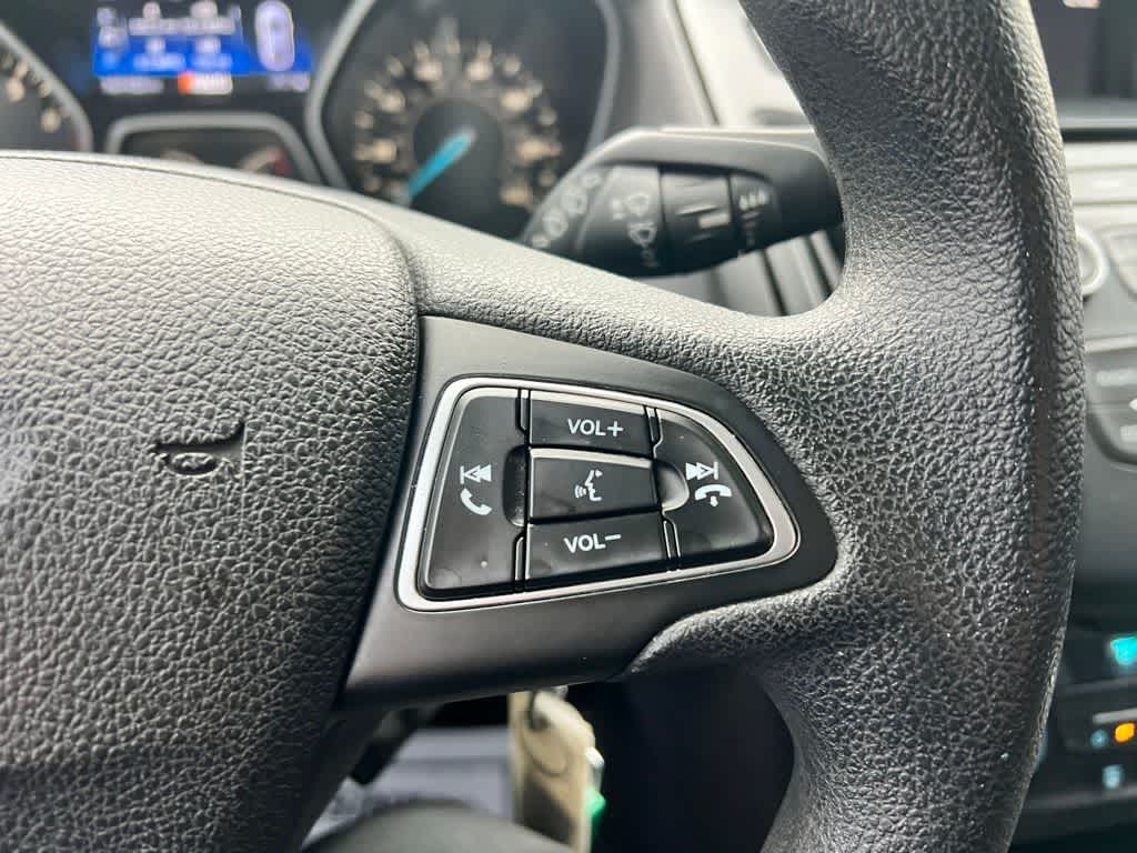 Thumbnail: 2016 Ford Focus - 24