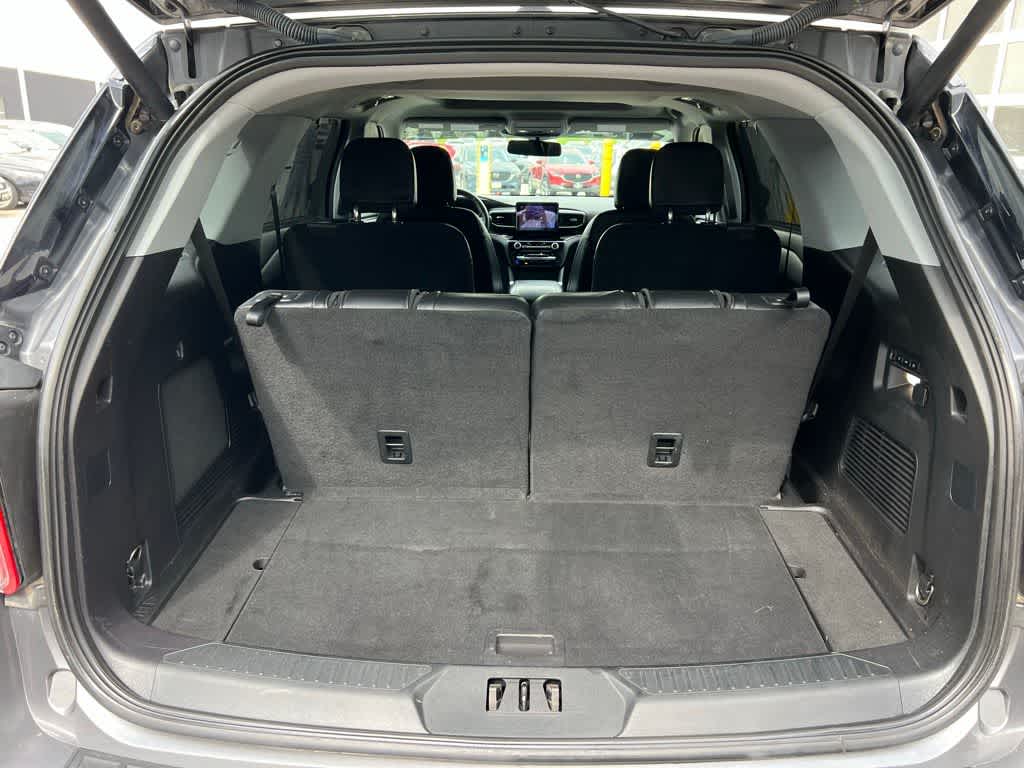 Thumbnail: 2021 Ford Explorer - 22