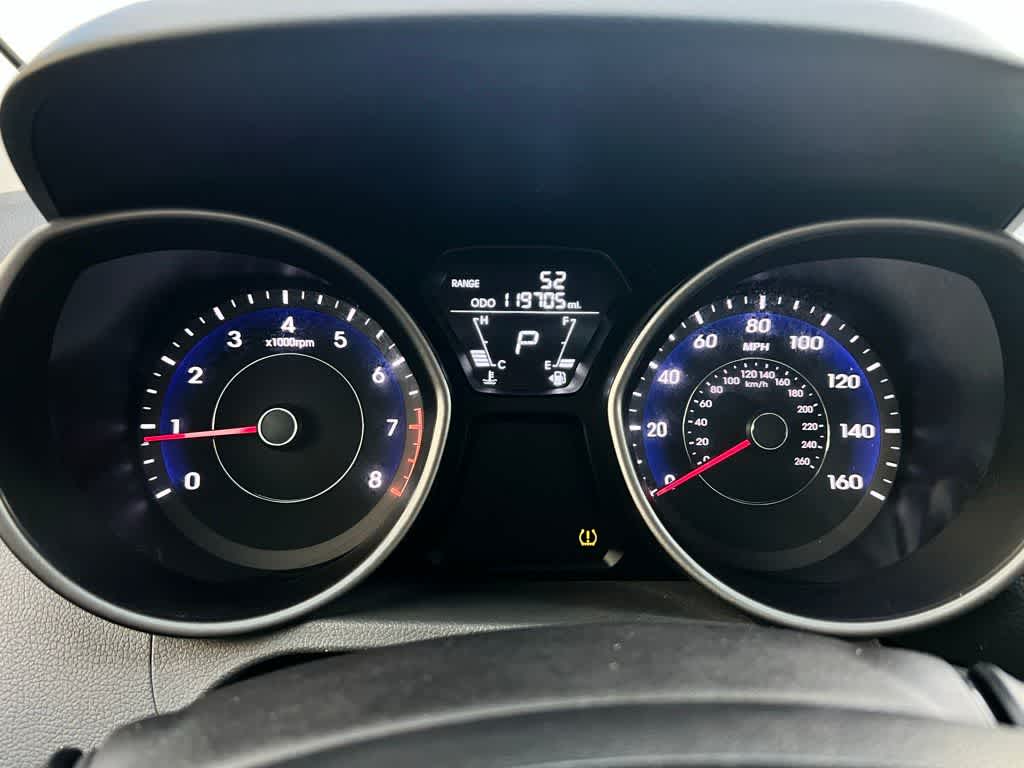 Thumbnail: 2013 Hyundai Elantra - 24