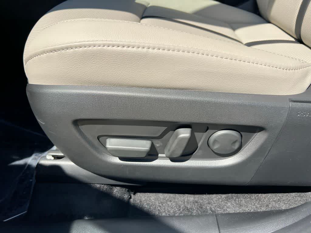 Thumbnail: 2025 Mazda CX-90 - 15