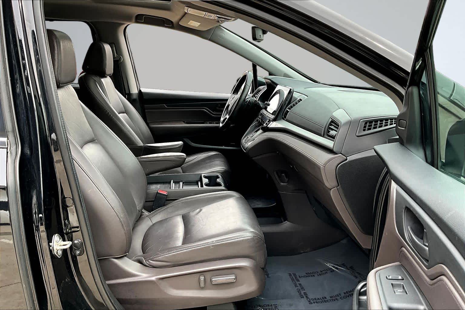 Thumbnail: 2018 Honda Odyssey - 7