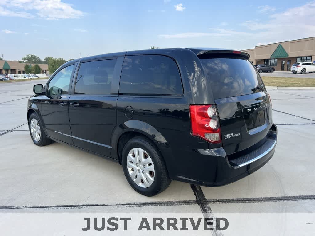 Thumbnail: 2018 Dodge Grand Caravan - 4