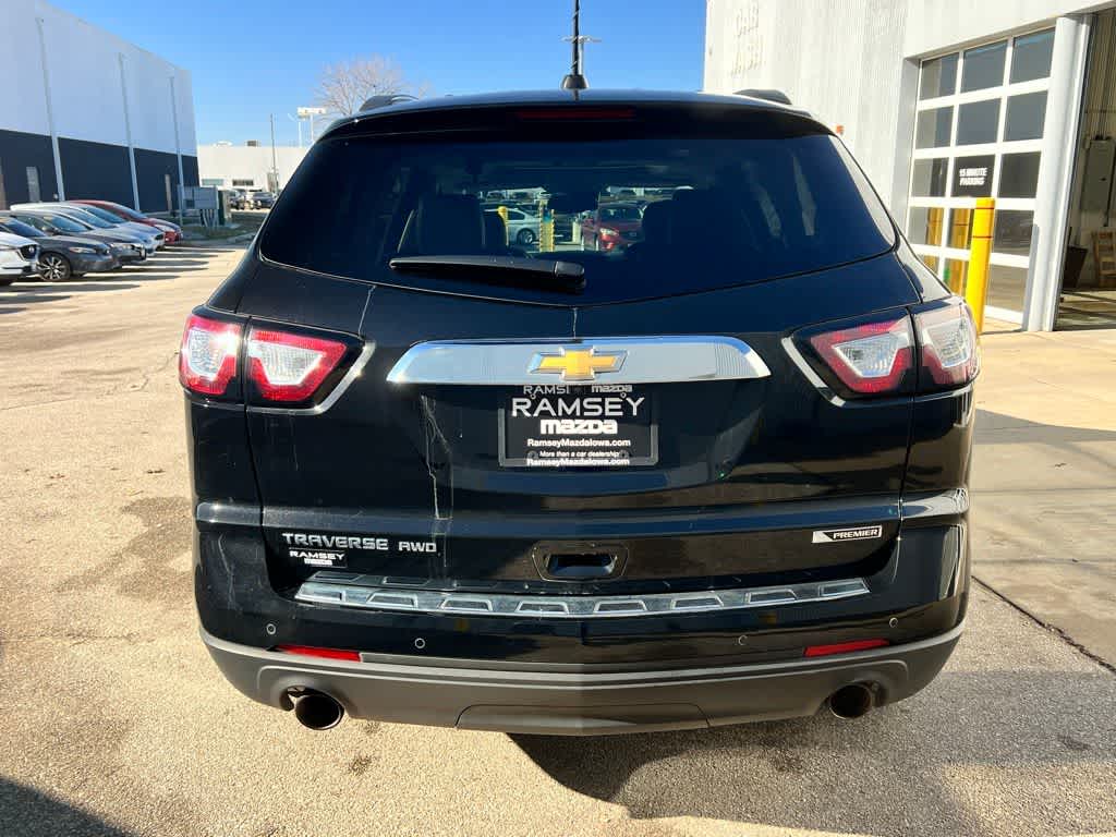 Thumbnail: 2017 Chevrolet Traverse - 5