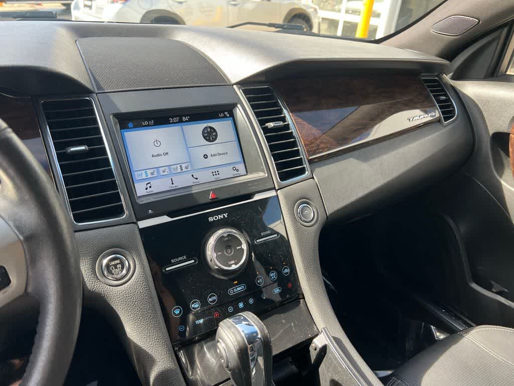 Thumbnail: 2017 Ford Taurus - 32